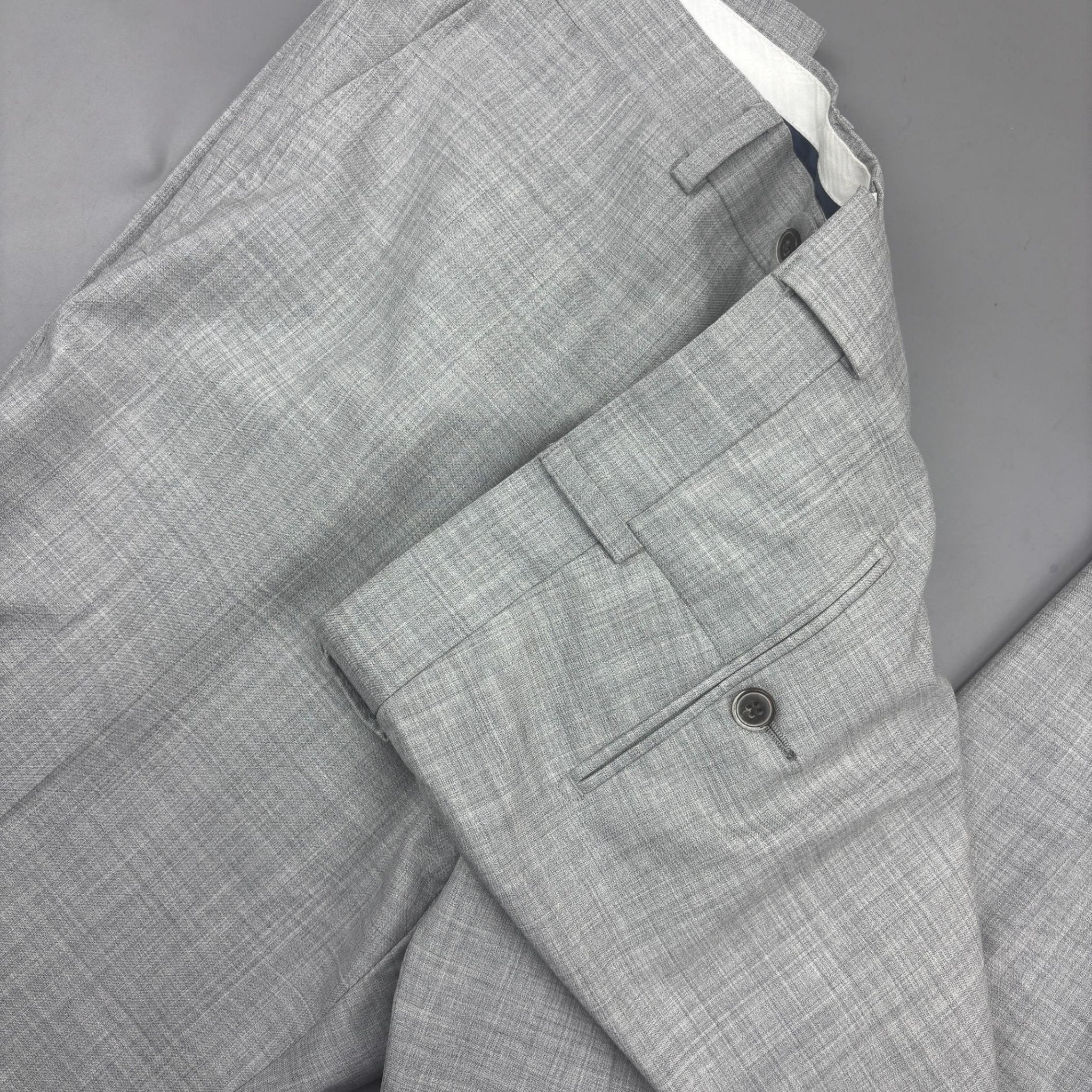 Grey Suitsupply Trousers - Men W38 - Very Good - Revaleur