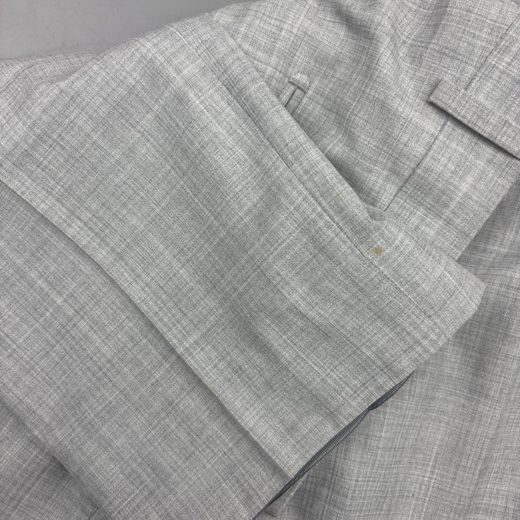 Grey Suitsupply Trousers - Men W38 - Very Good - Revaleur