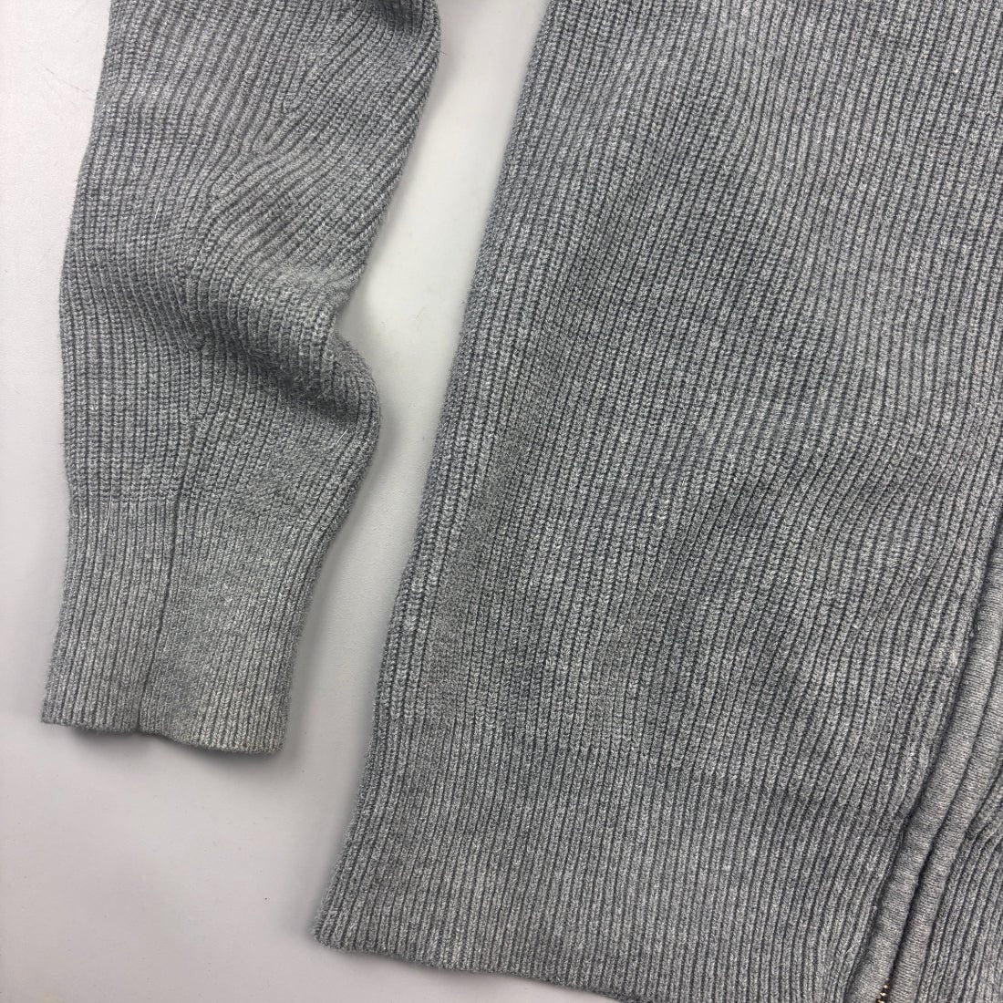 Grey Tommy Hilfiger Zip Vest - Men XS - Very Good - Revaleur