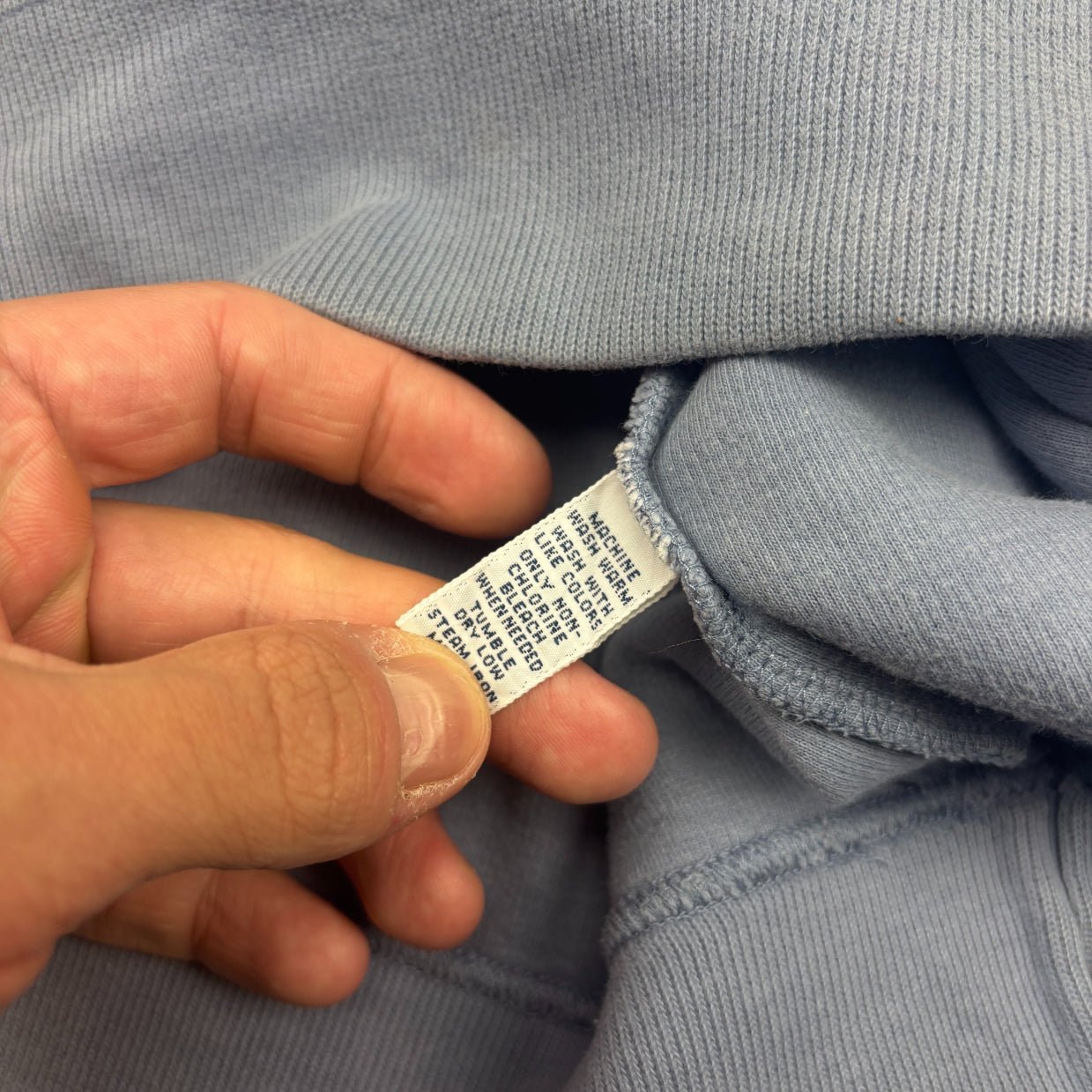 Light Blue Ralph Lauren V - neck Sweater - Men L - Very Good - Revaleur