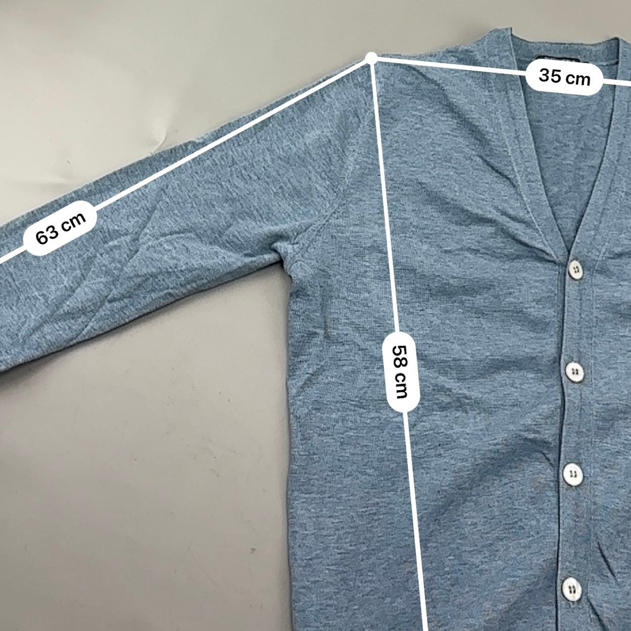 Light Blue Suitsupply Cardigan - Men M - Very Good - Revaleur