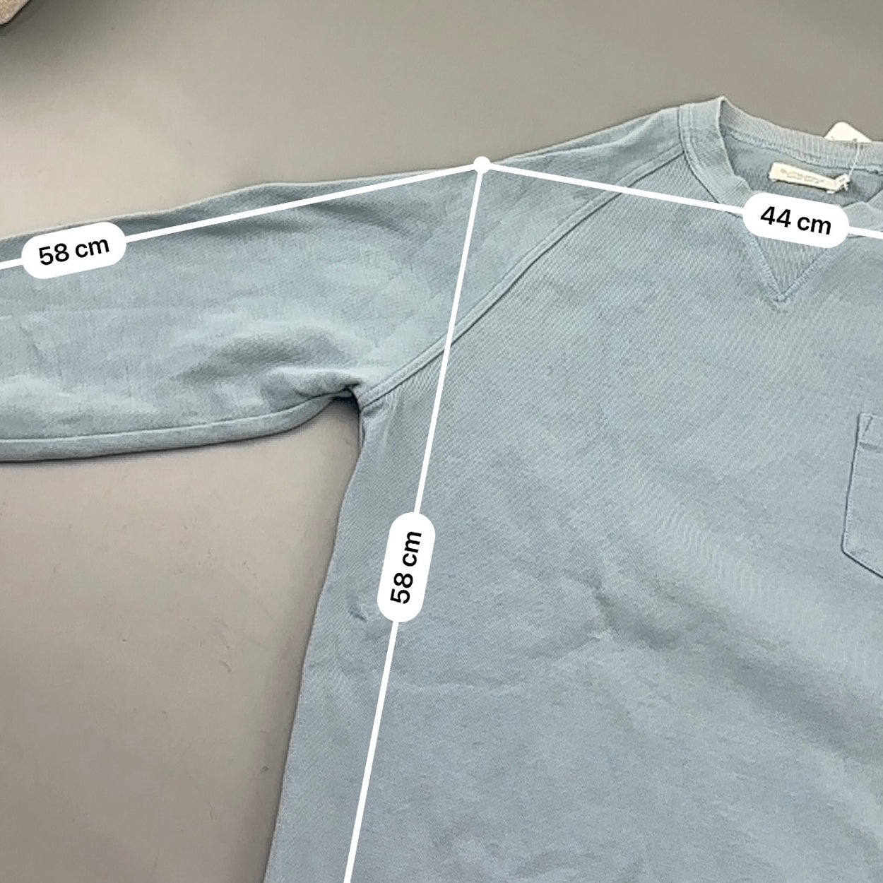 Light Blue Suitsupply Jumper - Men M - Very Good - Revaleur
