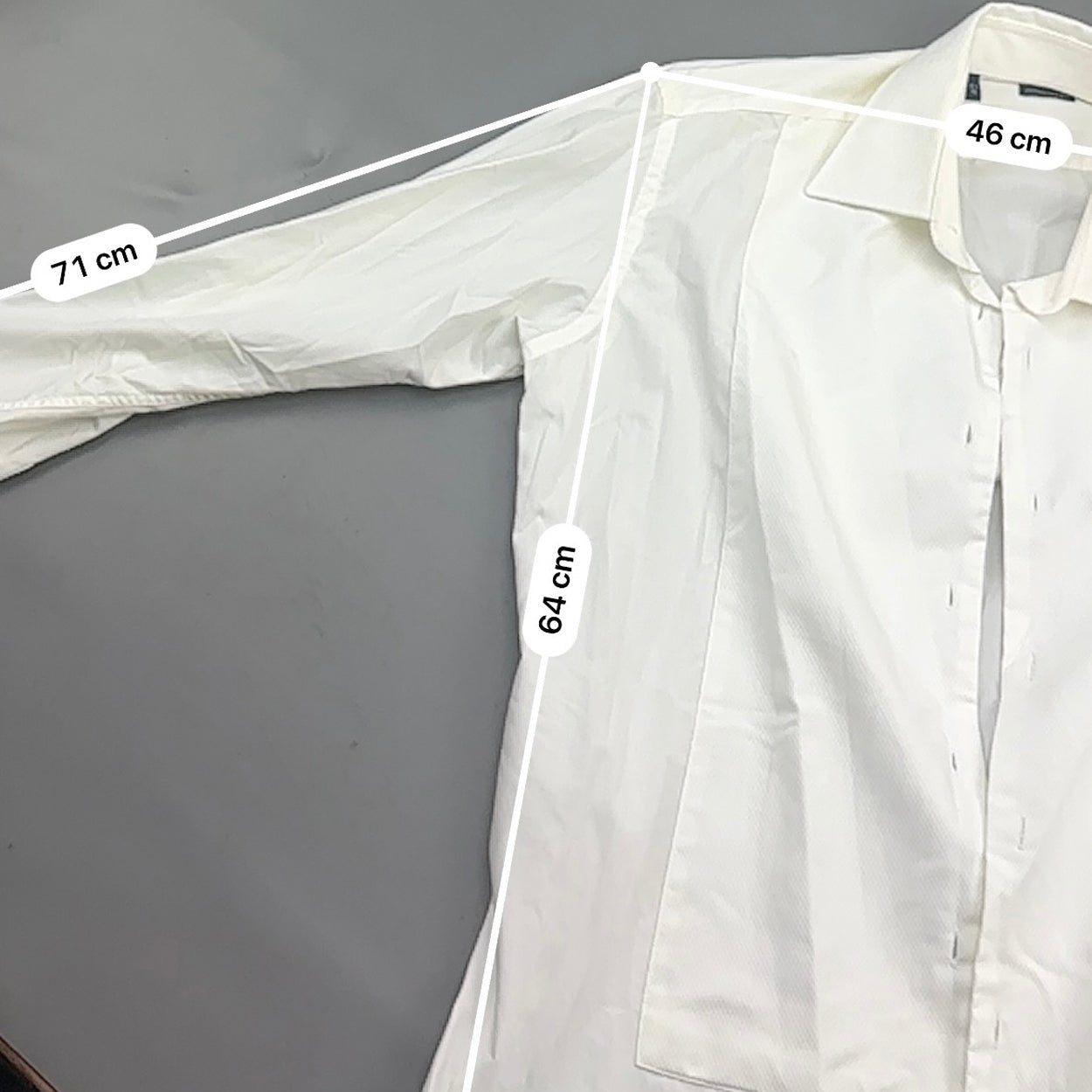 Light Blue Suitsupply Shirt - Men 43 - New With Tags - Revaleur