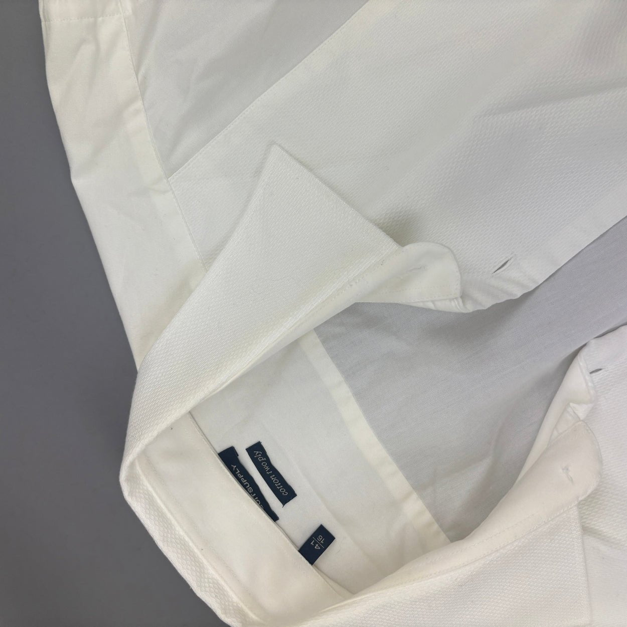 Light Blue Suitsupply Shirt - Men 43 - New With Tags - Revaleur