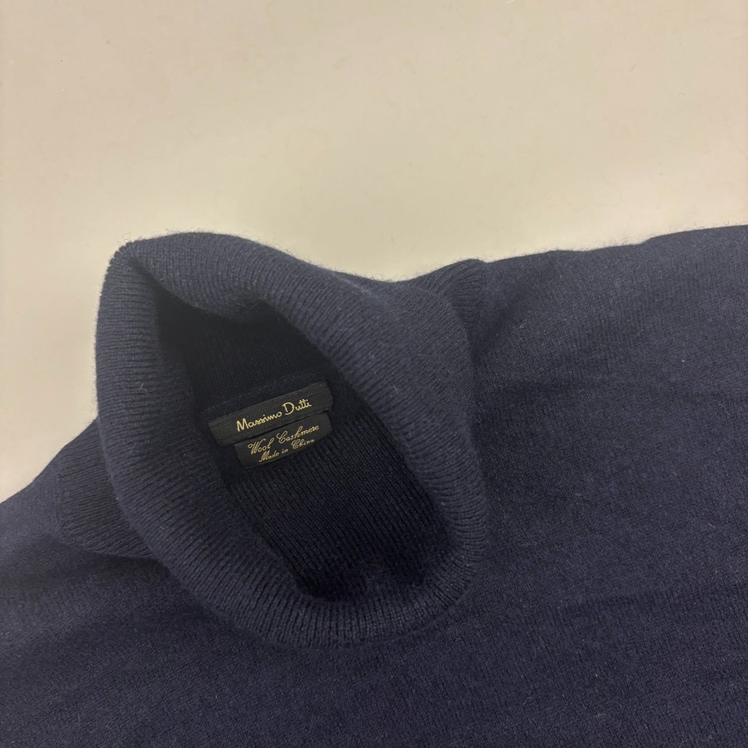 Navy Massimo Dutti Turtleneck - Women S - Very Good - Revaleur