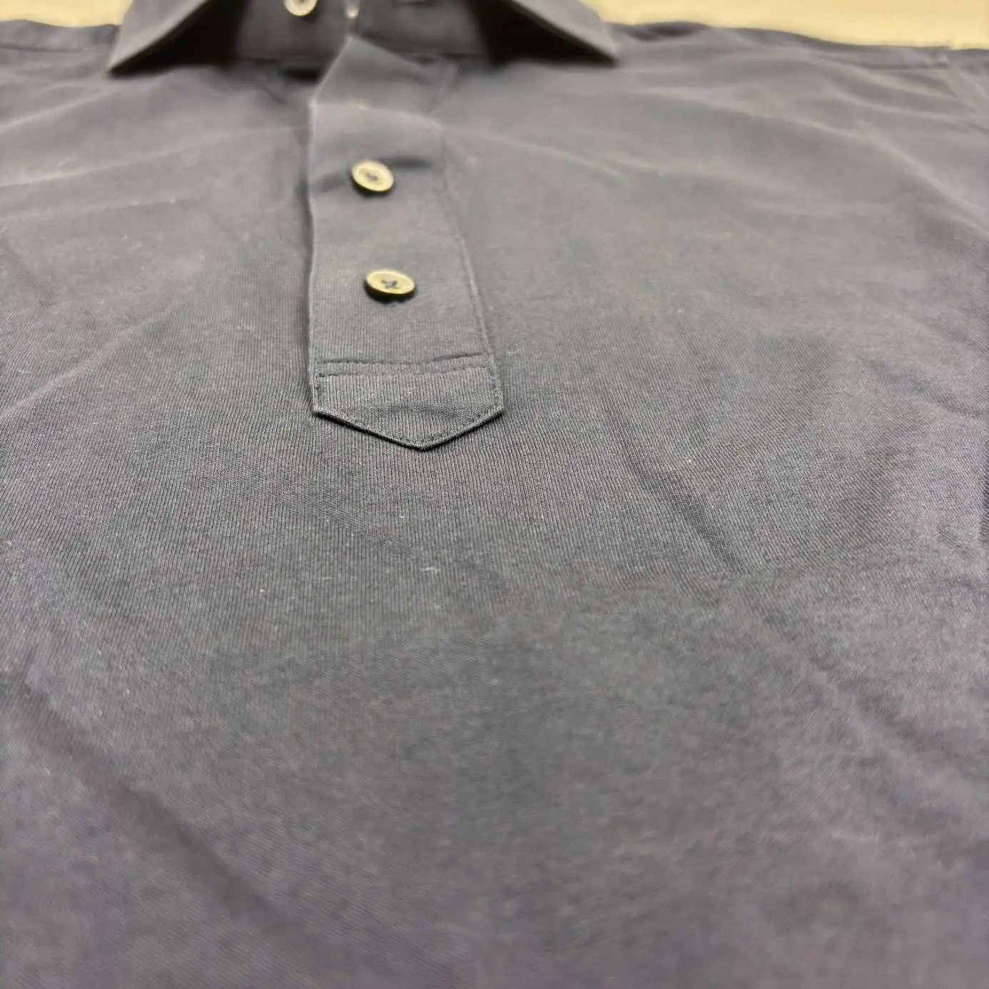 Navy Polo Shirt Suitsupply – L/W42 - Excellent Condition - Revaleur