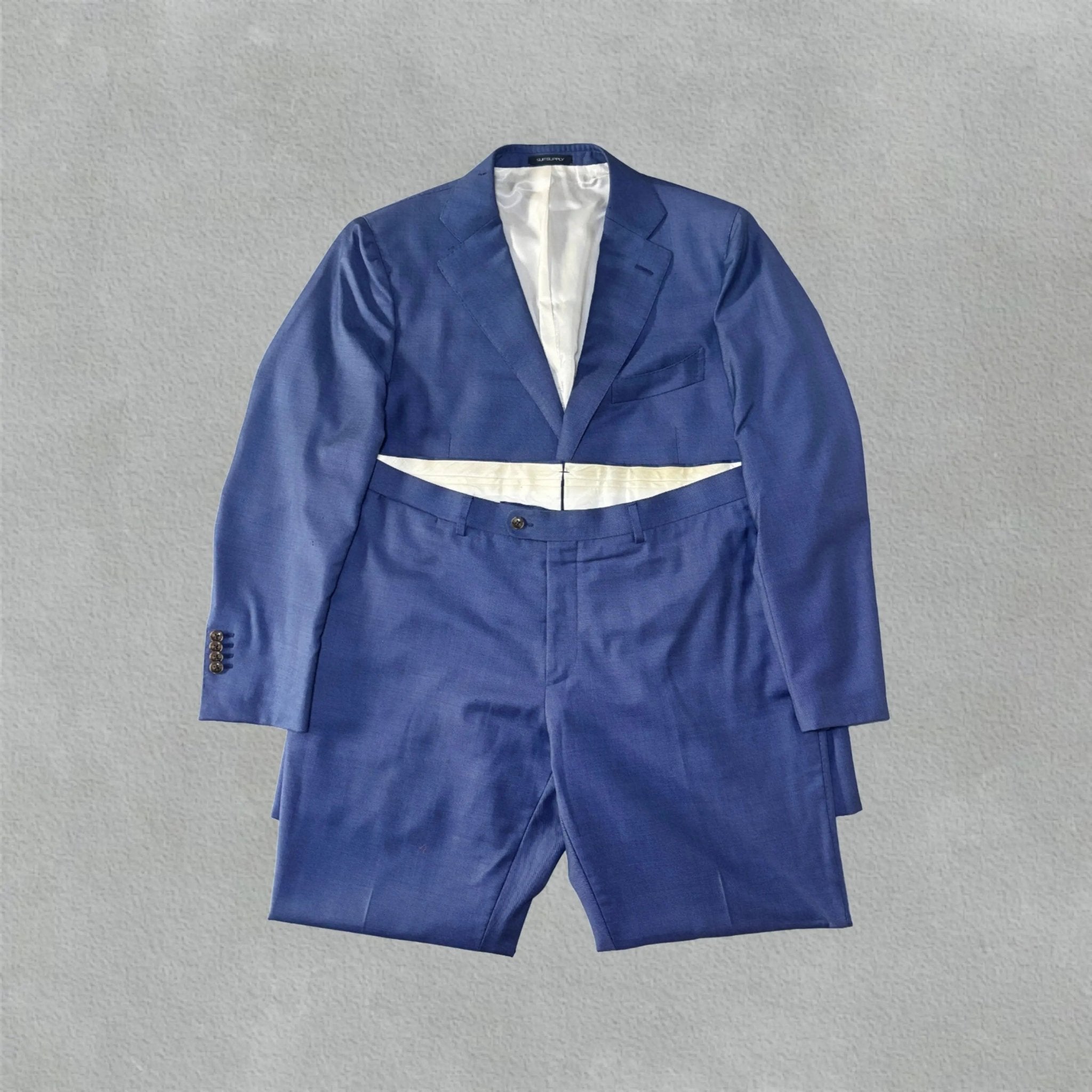 Navy Suit Suitsupply 100% Wool - 58 - Excellent Condition - Revaleur