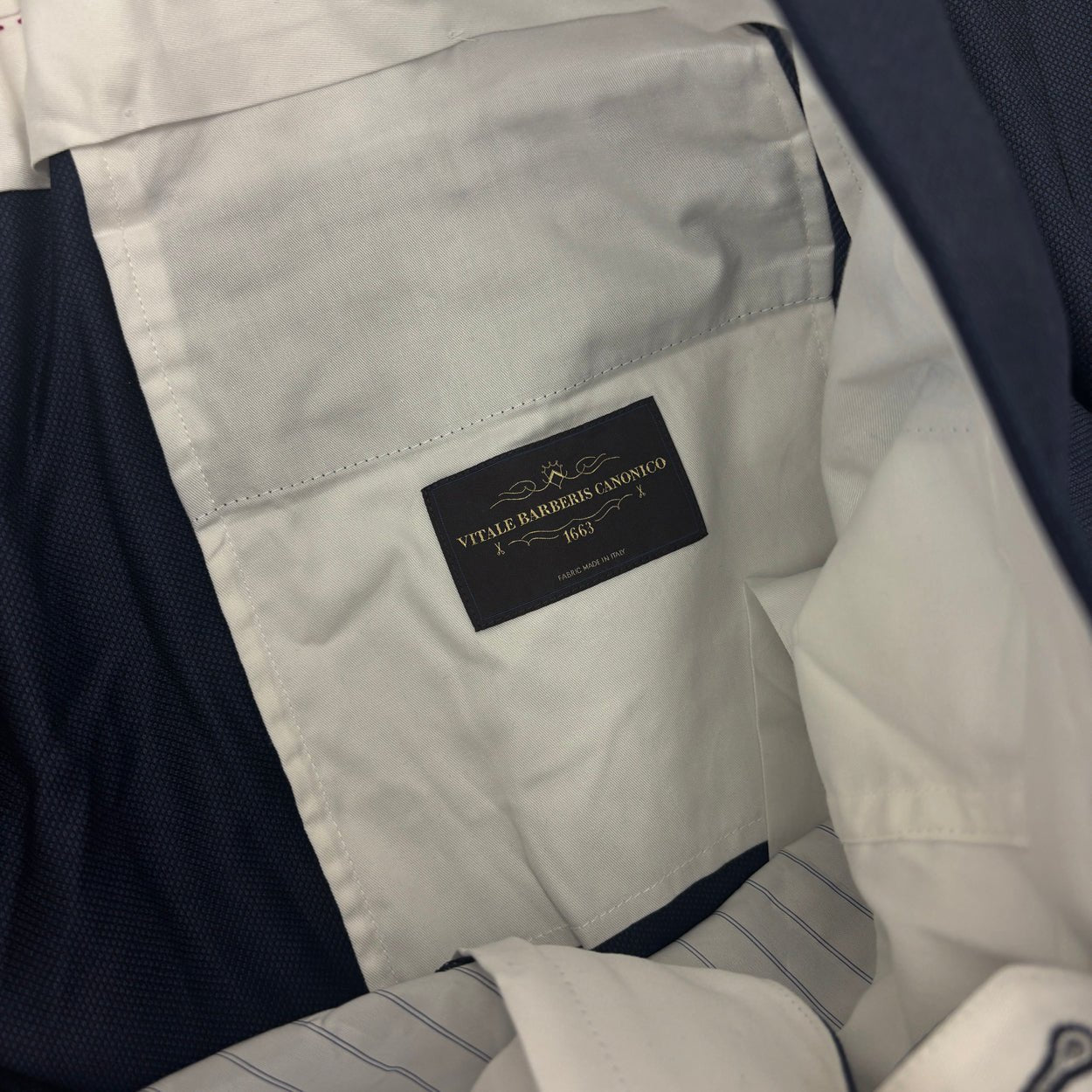 Navy Suitsupply Suit Pants - Men W30 - New With Tags - Revaleur