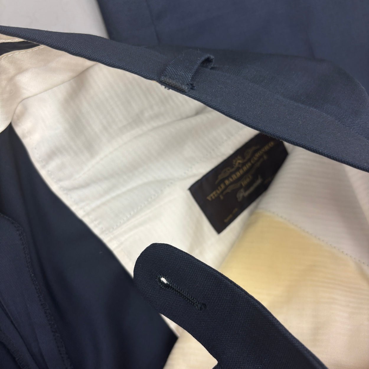 Navy Suitsupply Trousers - Men W40 - Very Good - Revaleur