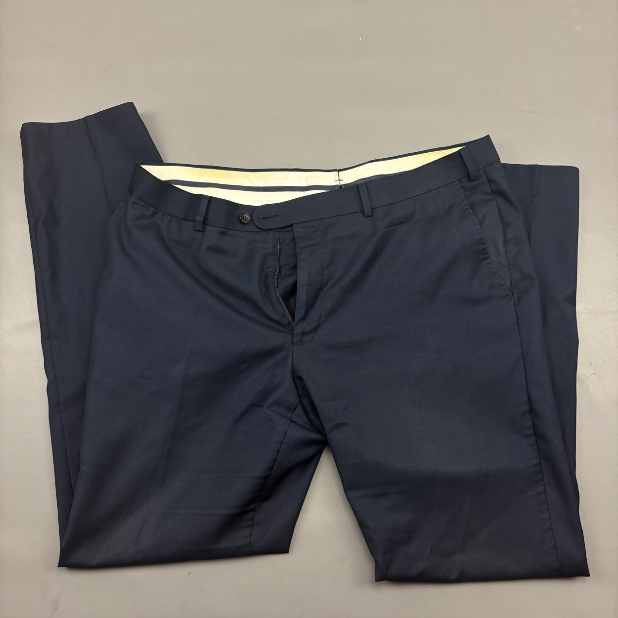 Navy Suitsupply Trousers - Men W40 - Very Good - Revaleur