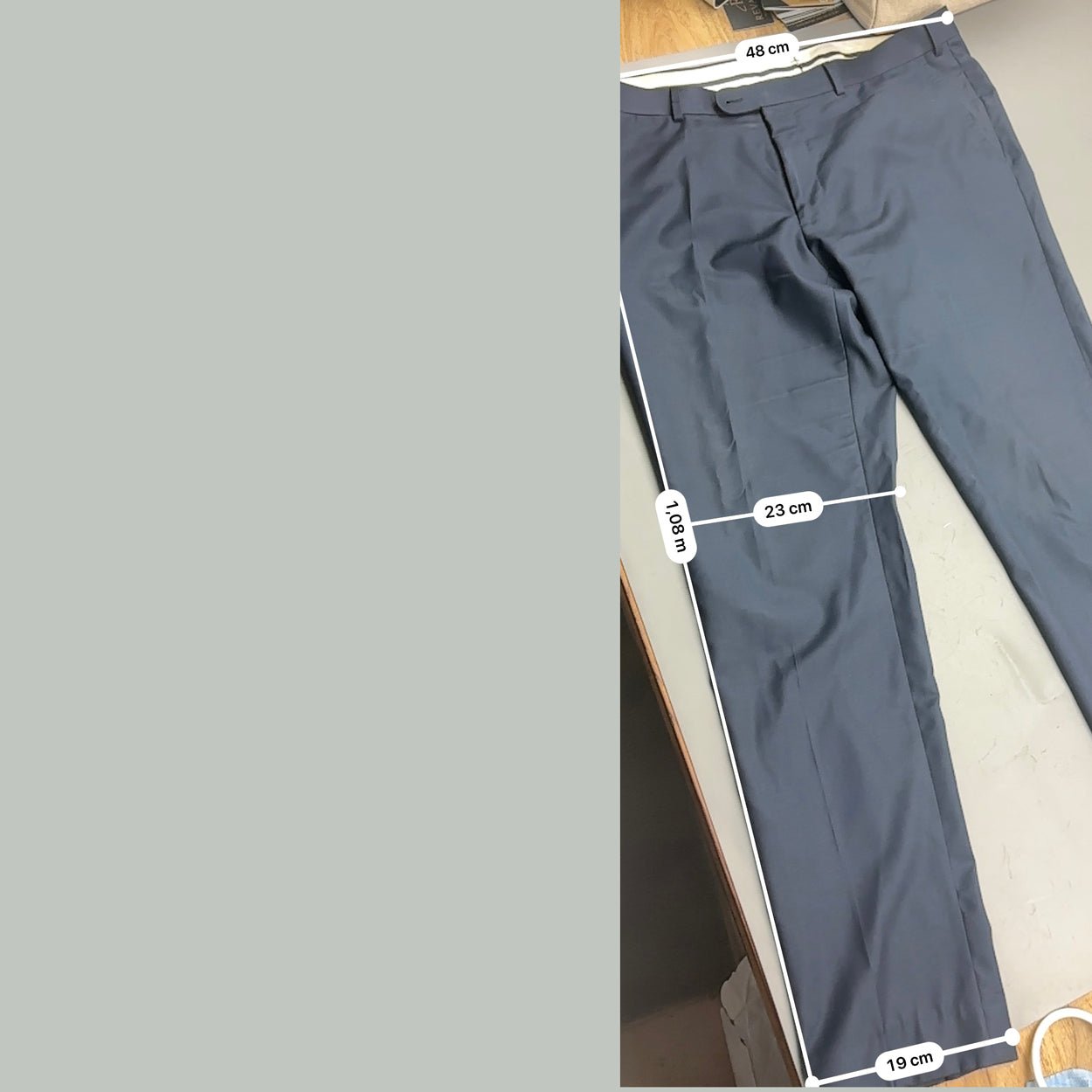 Navy Suitsupply Trousers - Men W40 - Very Good - Revaleur
