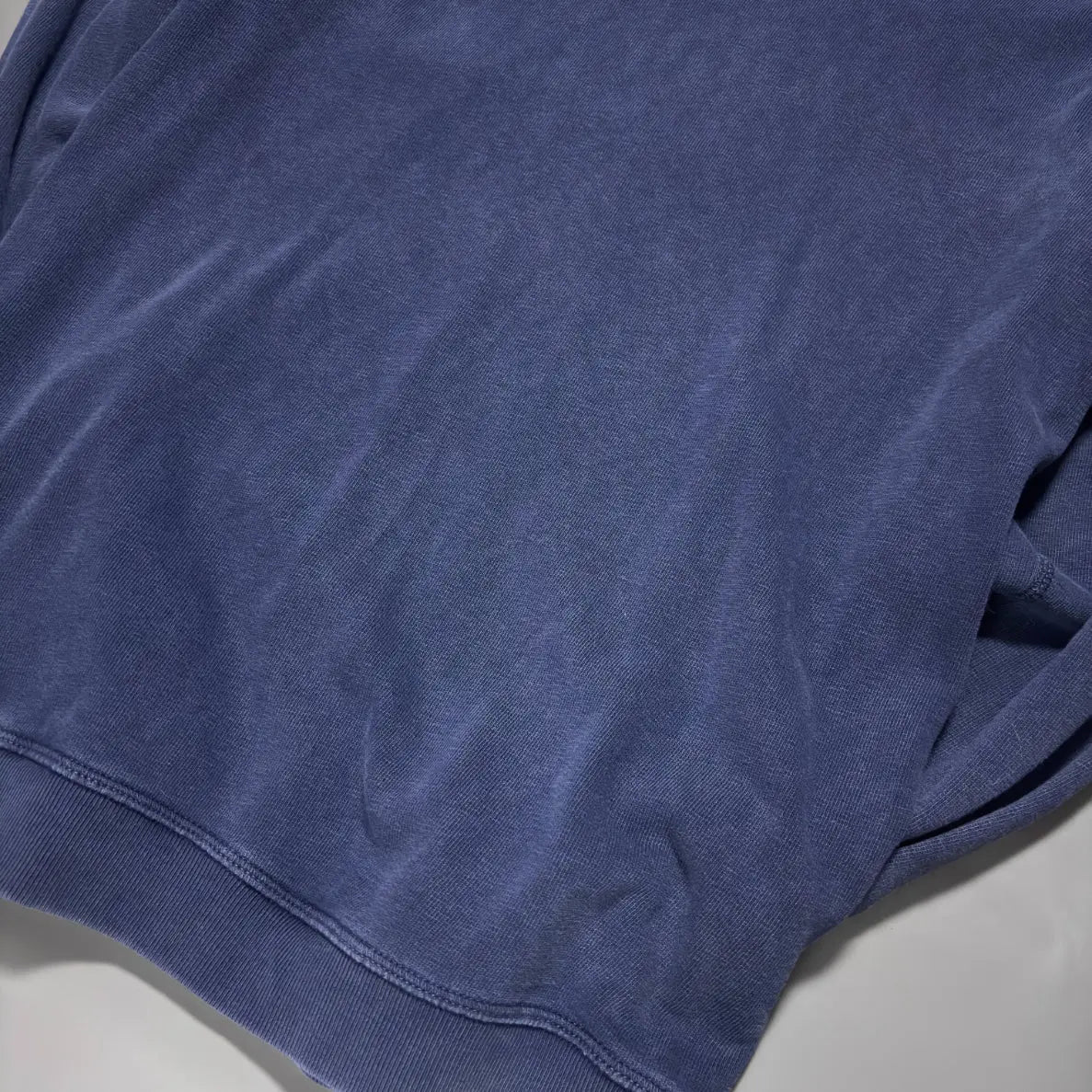 Navy Sweater Stone Island - S - Excellent Condition & Authentic - Revaleur