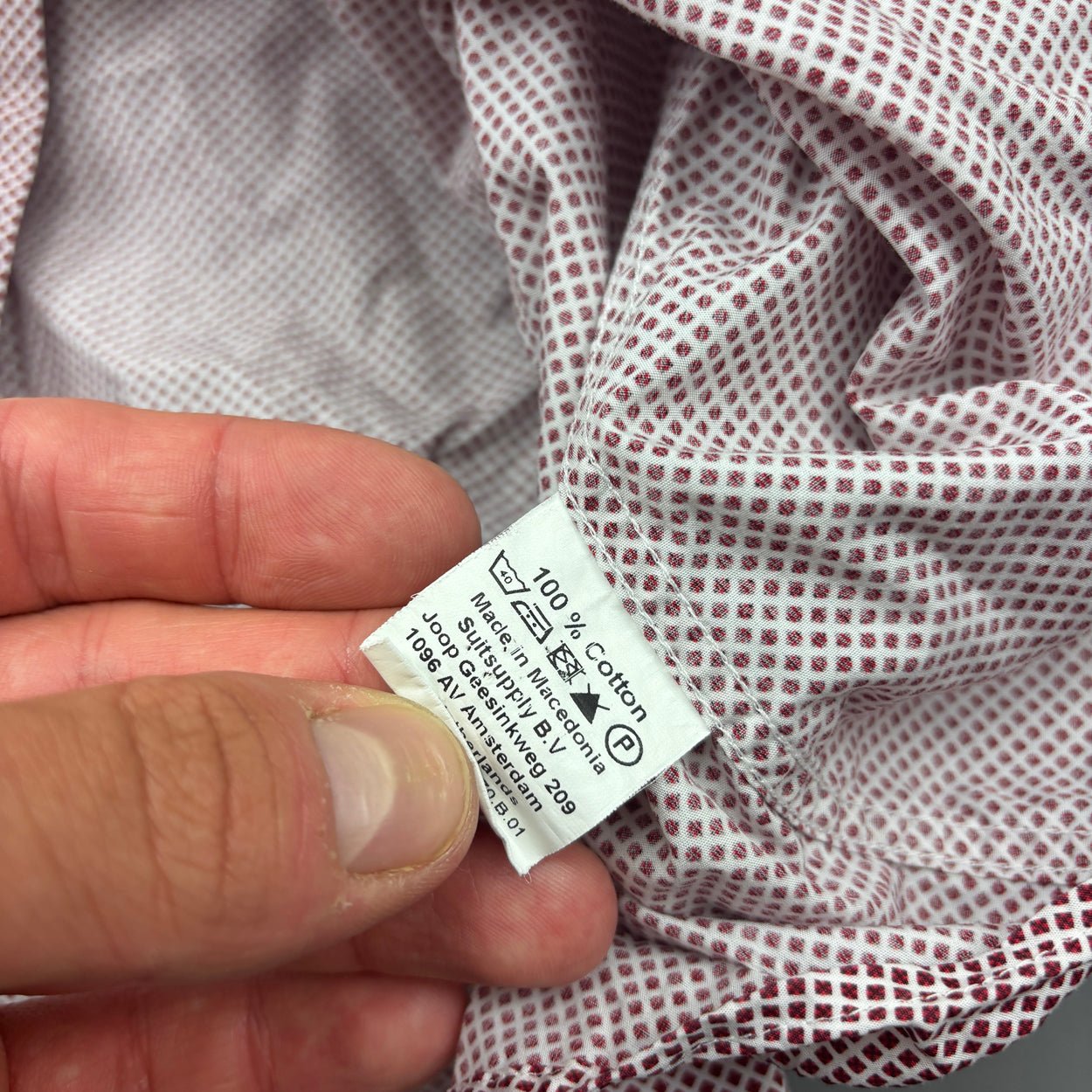 Red/White Suitsupply Shirt - Men 39S - Very Good - Revaleur