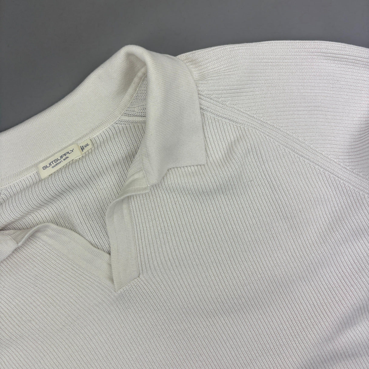 White Suitsupply Longsleeve Polo Shirt - Men XXL - Very Good - Revaleur