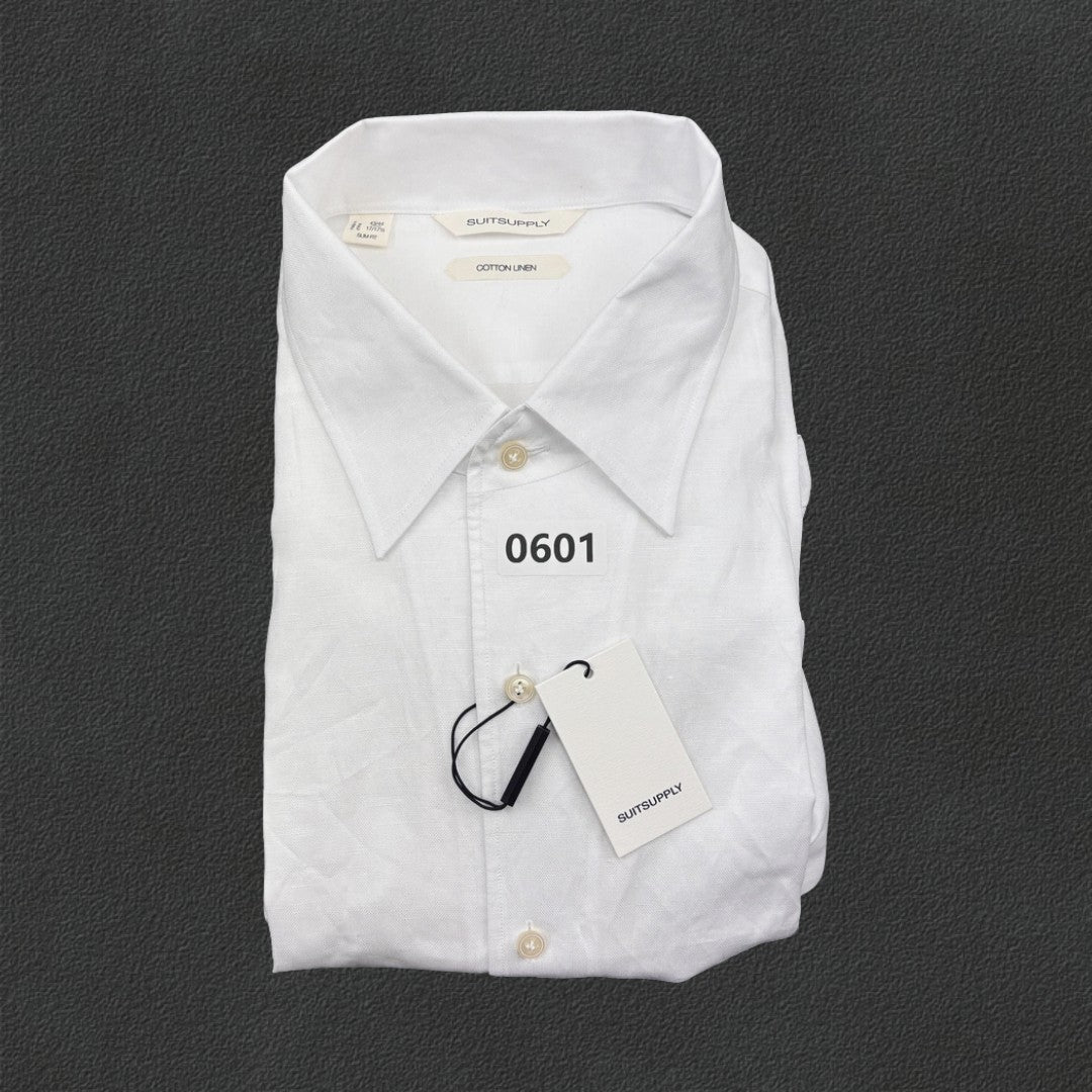 White Suitsupply Shirt - 44 - New With Tags - Revaleur