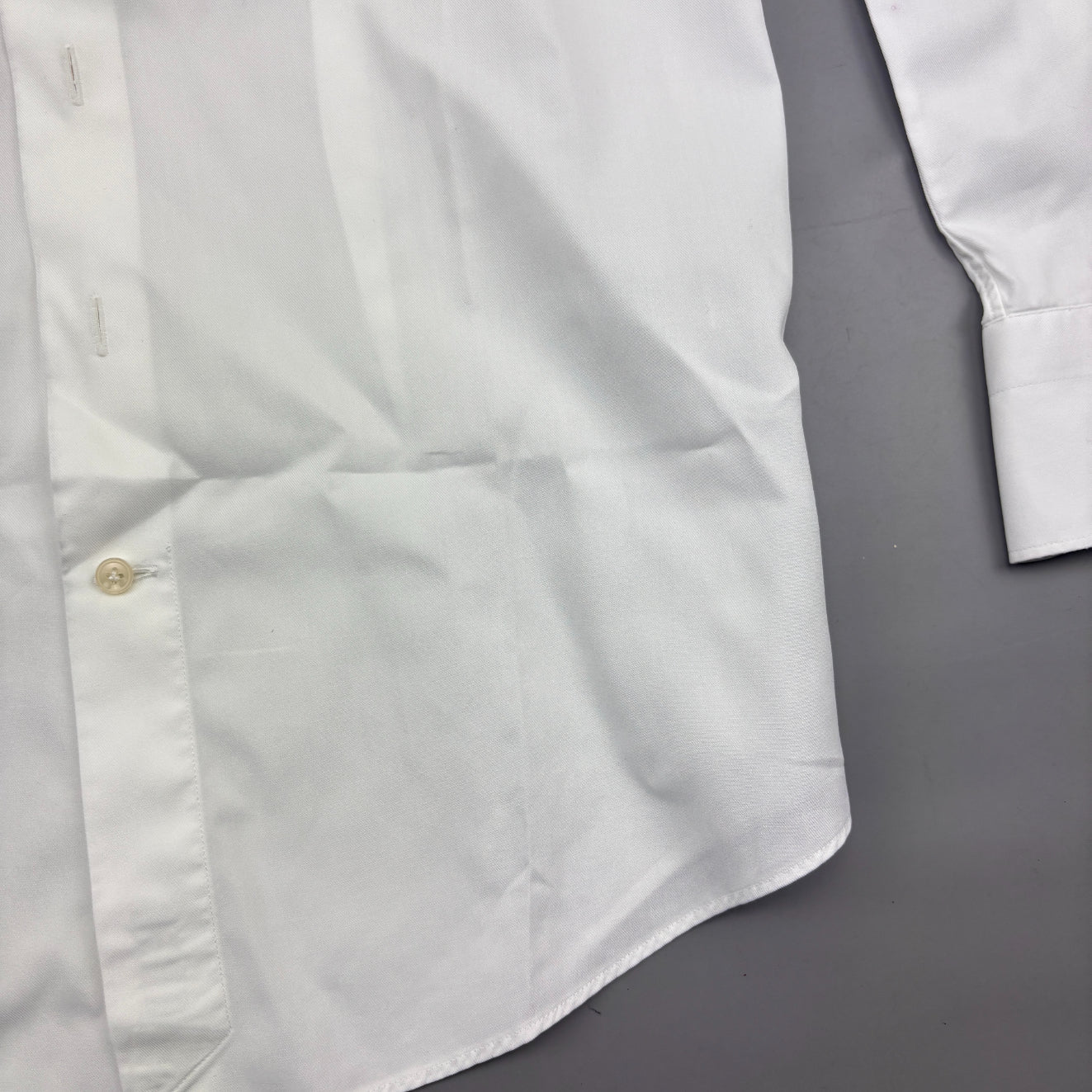 White Suitsupply Shirt - Men 37 - Very Good - Revaleur