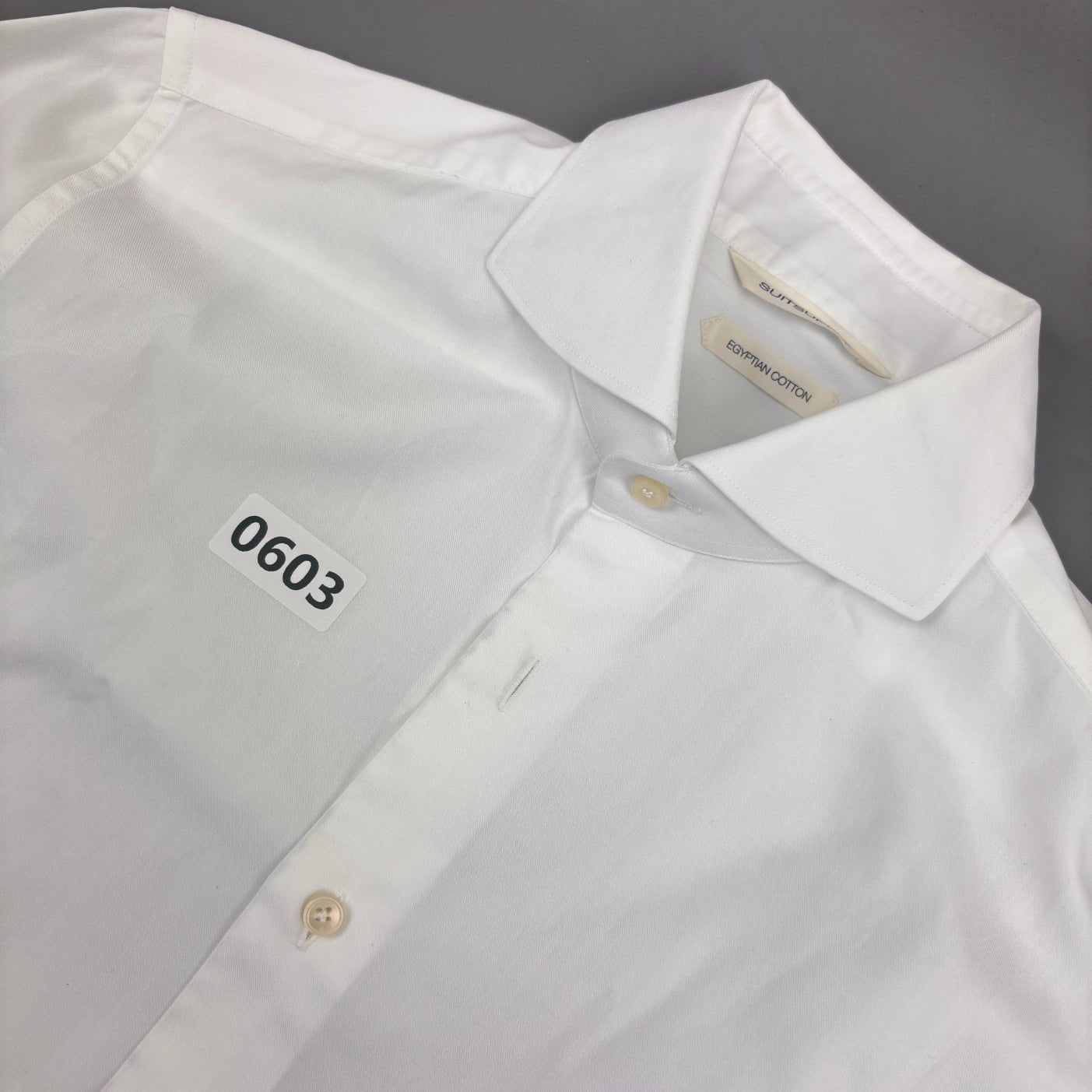 White Suitsupply Shirt - Men 37 - Very Good - Revaleur