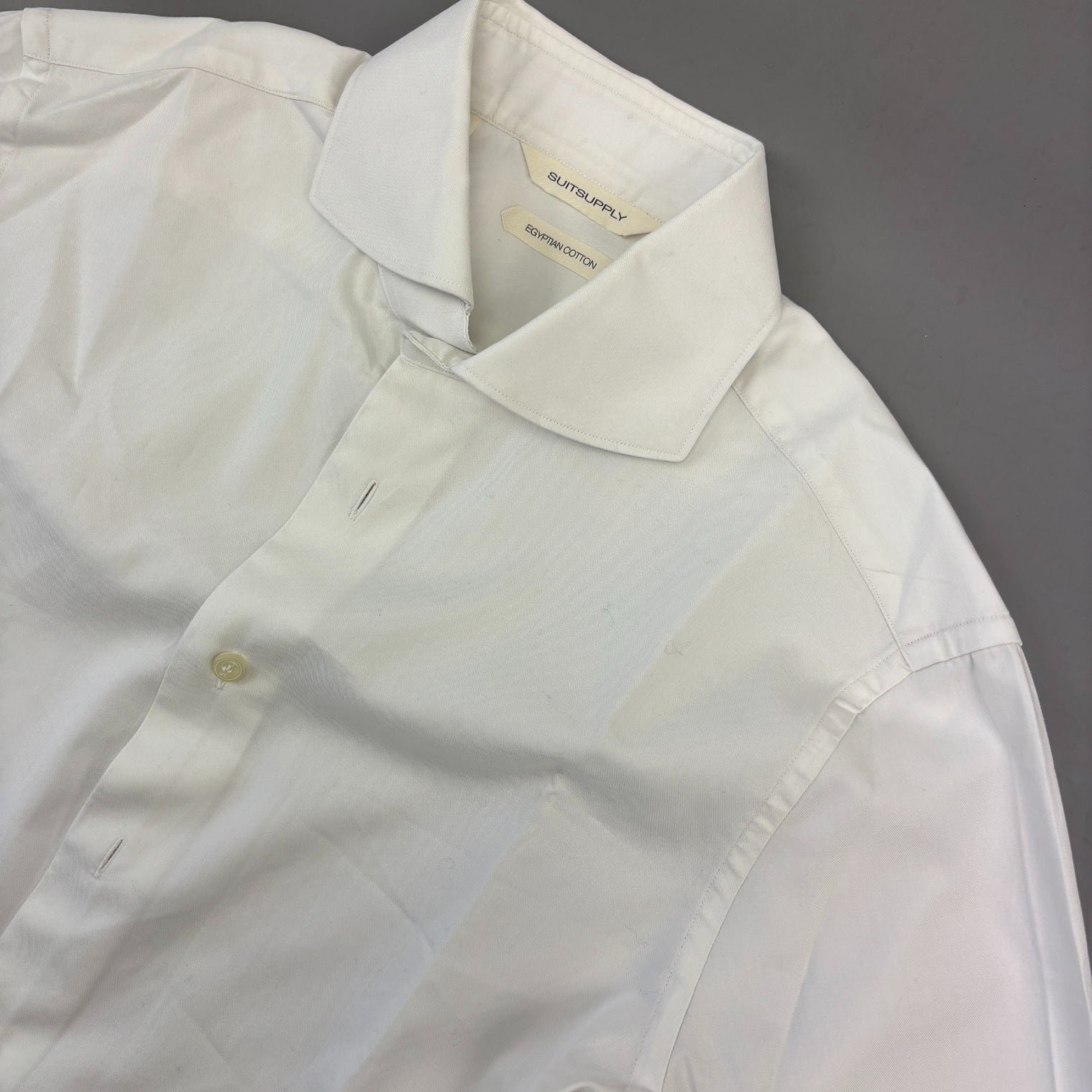 White Suitsupply Shirt - Men 38 - Very Good - Revaleur