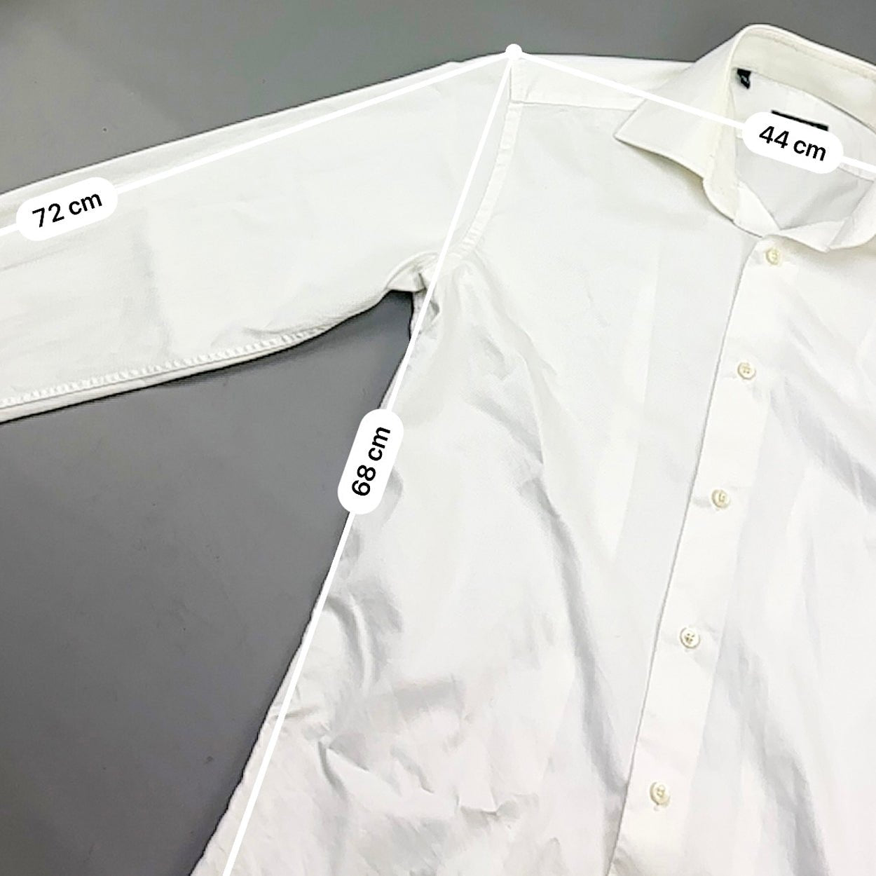 White Suitsupply Shirt - Men 38 - Very Good - Revaleur