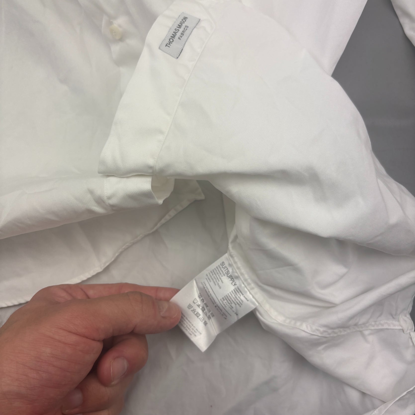 White Suitsupply Shirt - Men 41 - Very Good - Revaleur