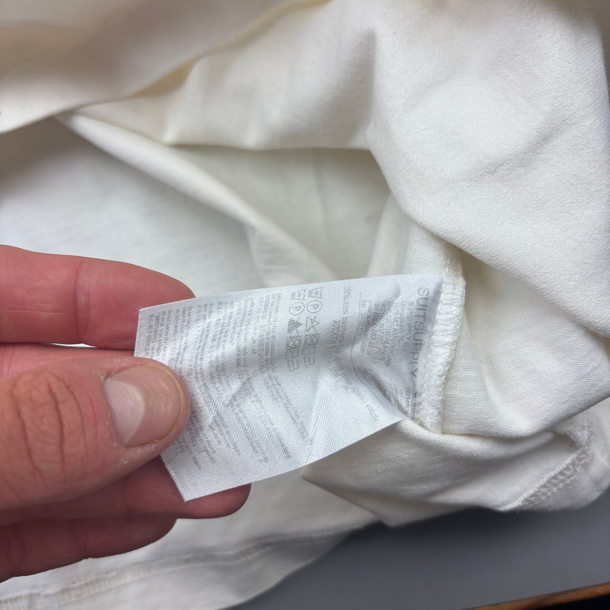 White Suitsupply T-shirt - Men L - Very Good - Revaleur
