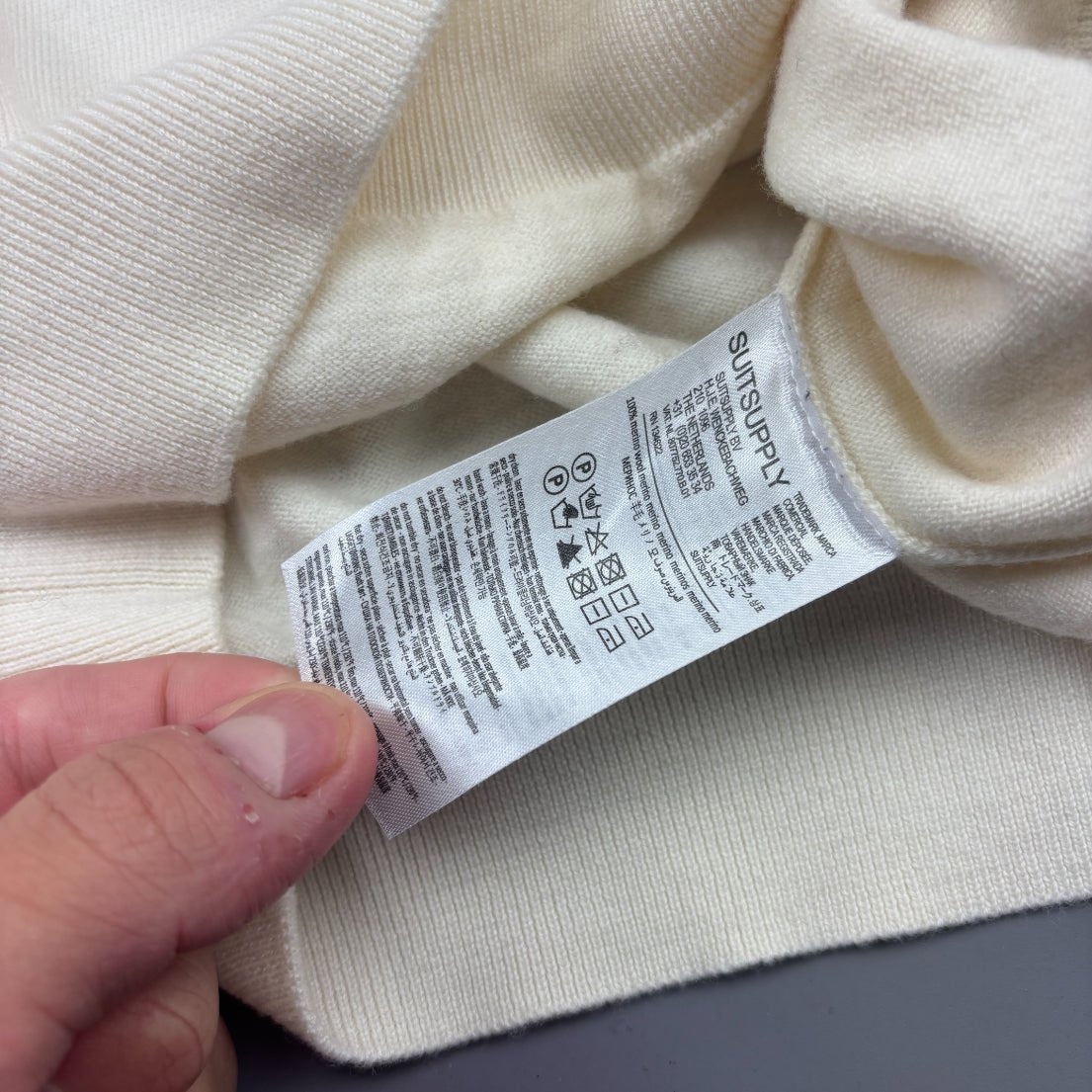 White Suitsupply Turtleneck - Men XL - New - Revaleur